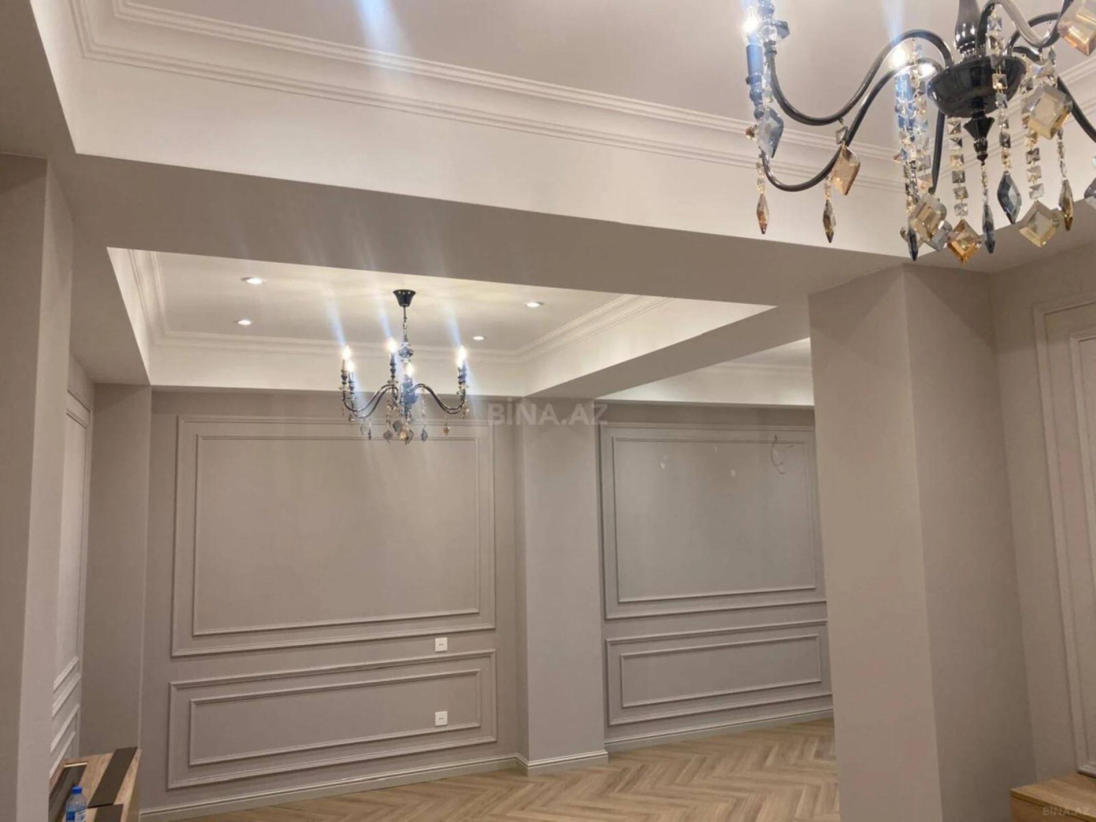 Satılır 3 otaqlı mənzil 103 m²
