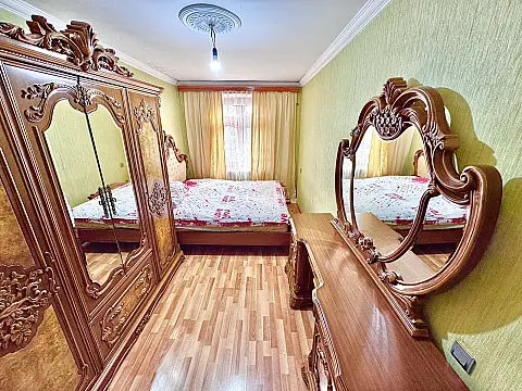Satılır 2 otaqlı mənzil 55 m²