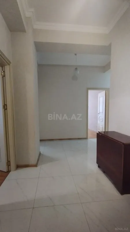 Kirayə verilir 3 otaqlı mənzil 110 m²
