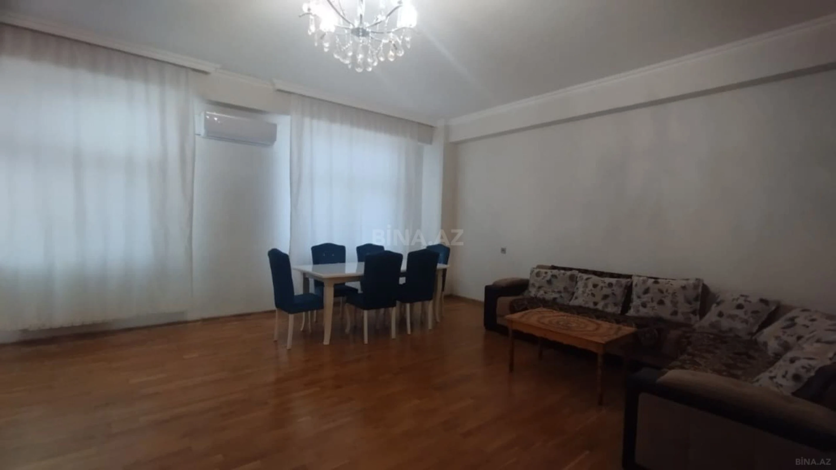 Kirayə verilir 3 otaqlı mənzil 110 m²