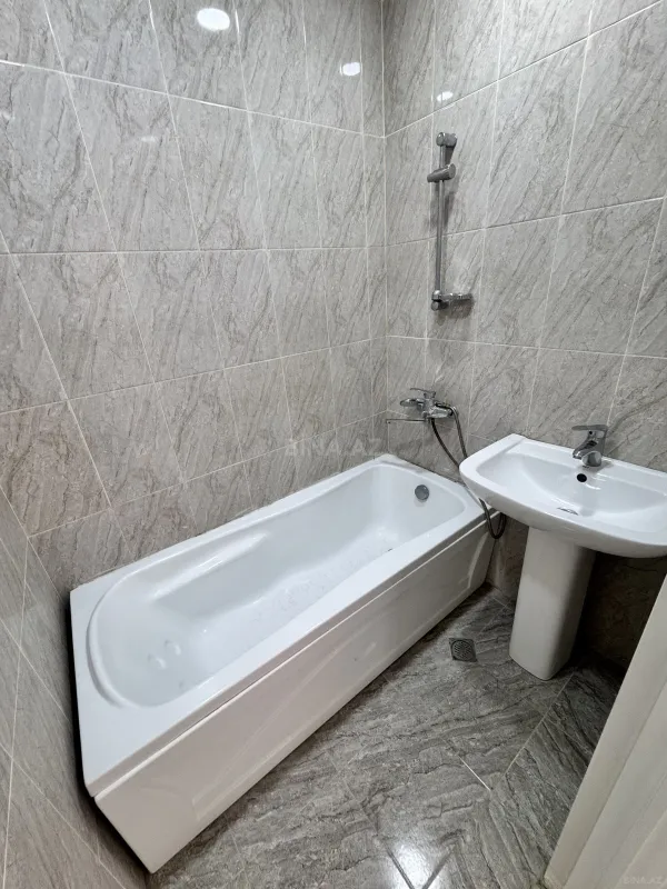 Satılır 3 otaqlı mənzil 85 m²