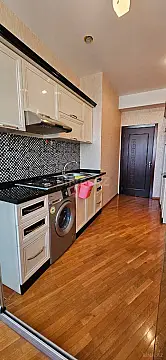 Kirayə verilir 2 otaqlı mənzil 90 m²