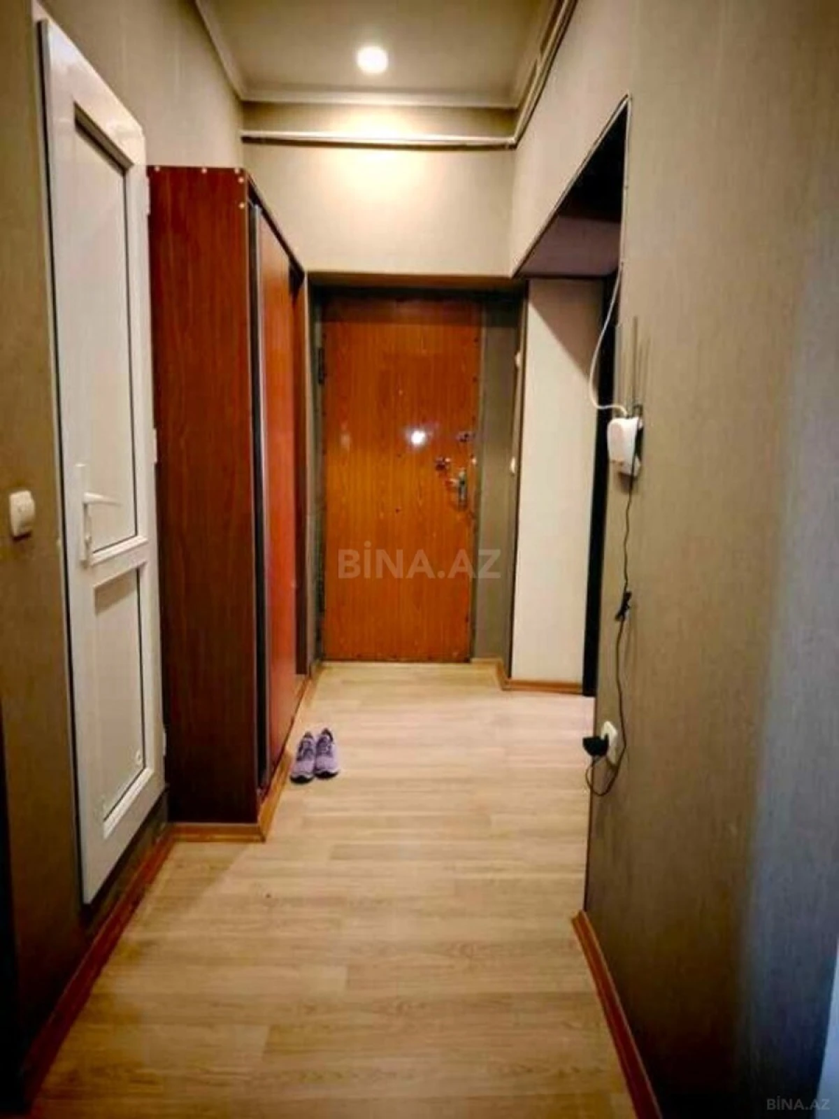 Satılır 5 otaqlı mənzil 115 m²
