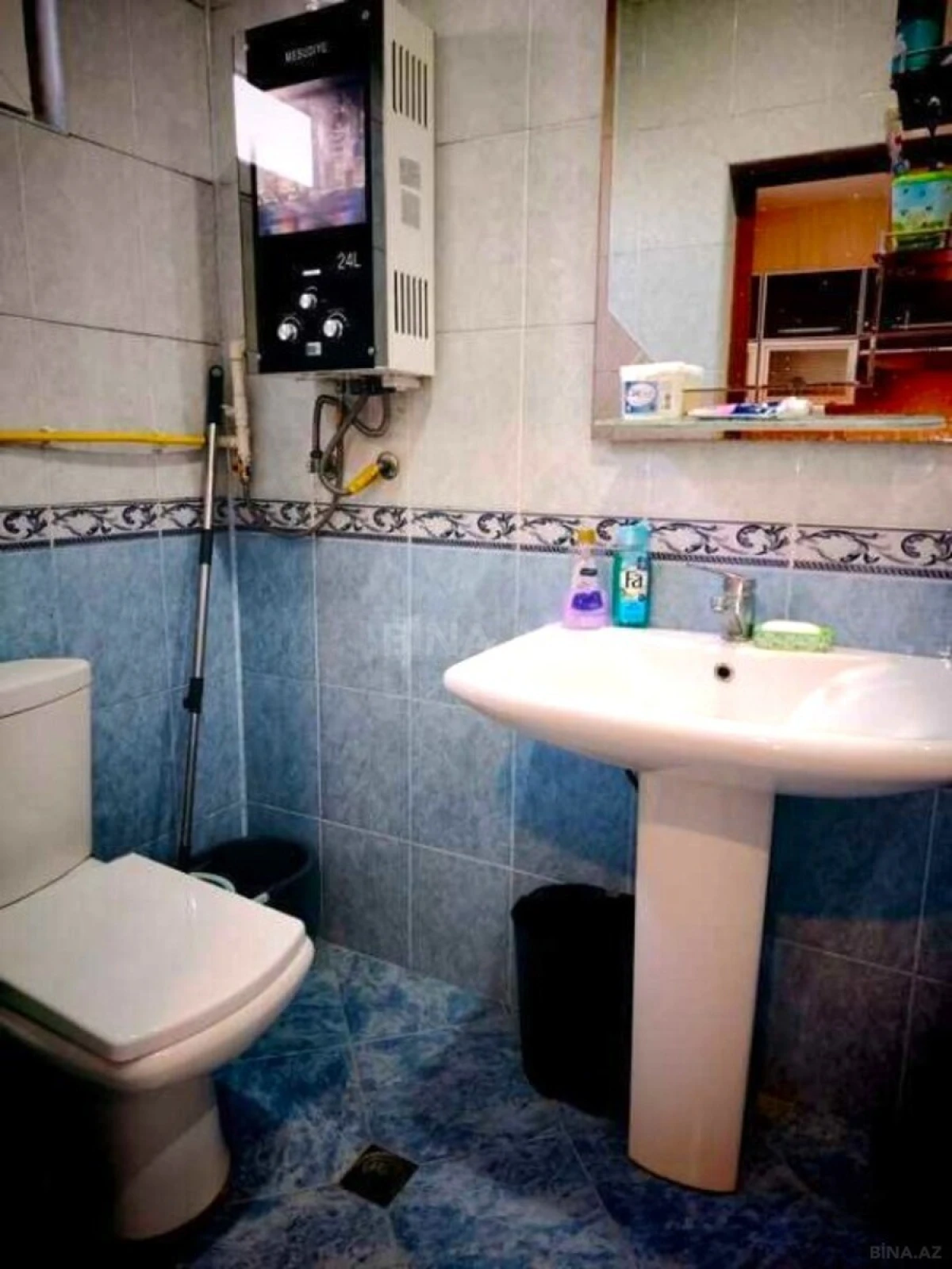 Satılır 5 otaqlı mənzil 115 m²