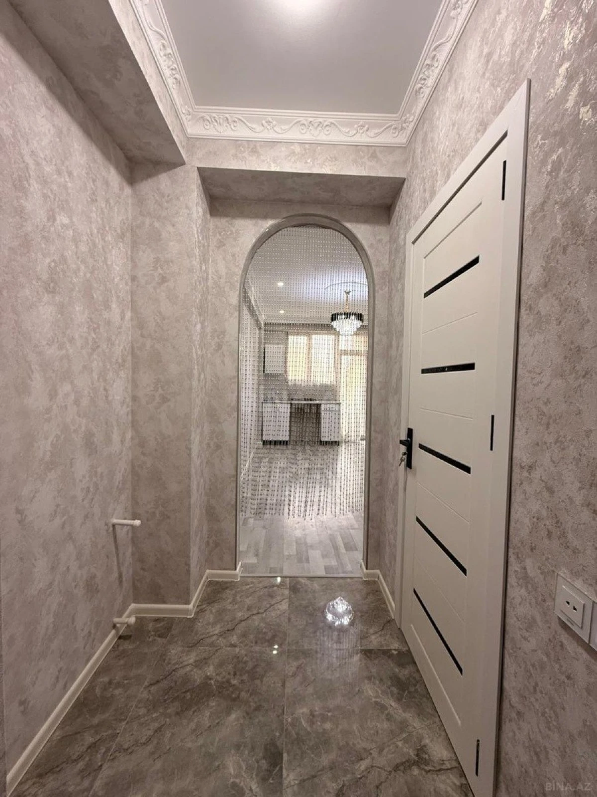 Satılır 1 otaqlı mənzil 28 m²