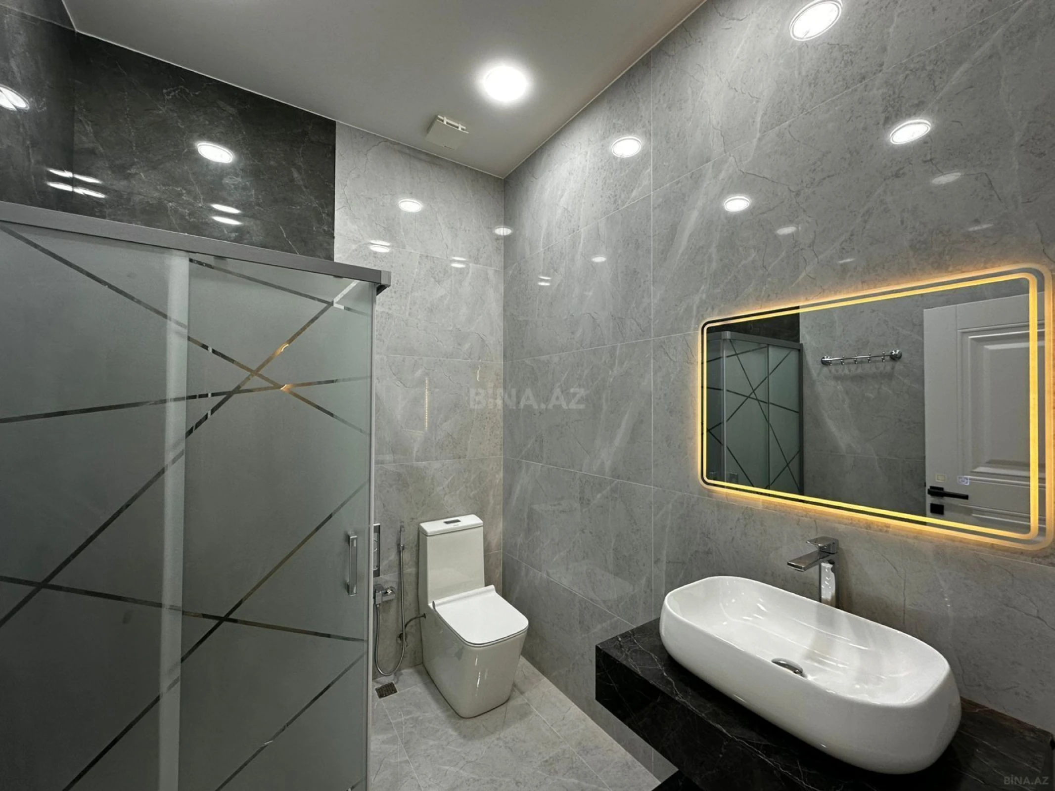 Satılır 4 otaqlı həyət evi 150 m²