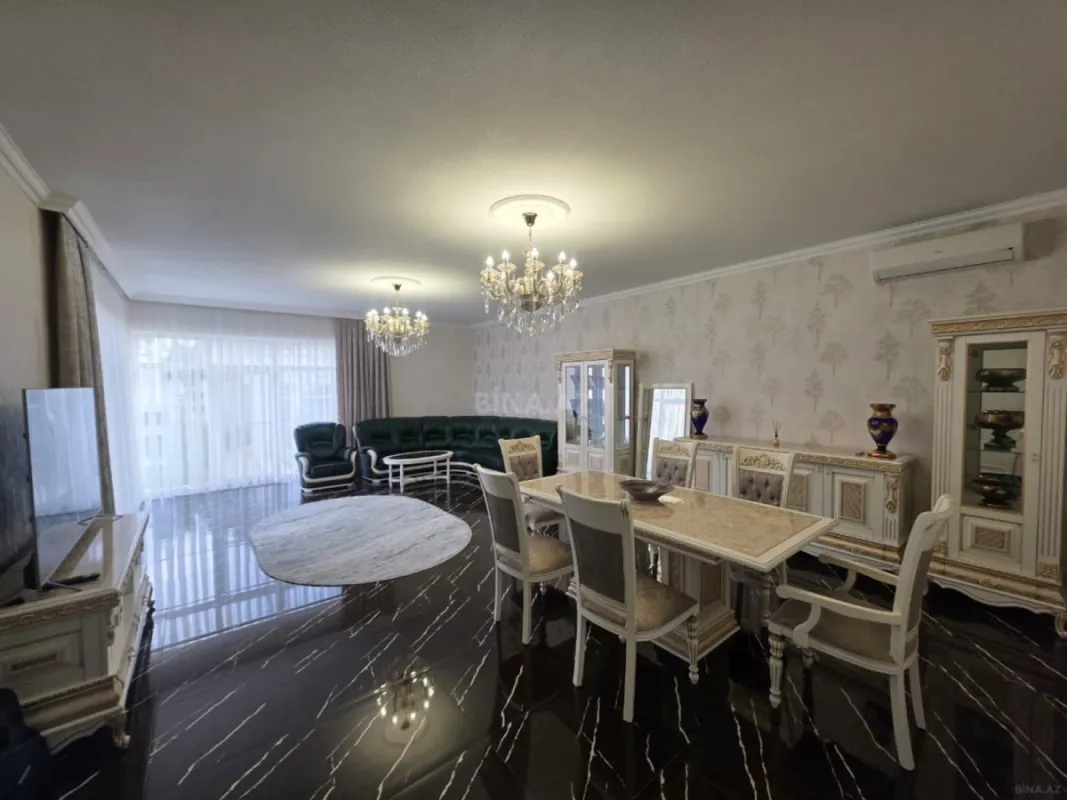 Satılır 4 otaqlı həyət evi 180 m²