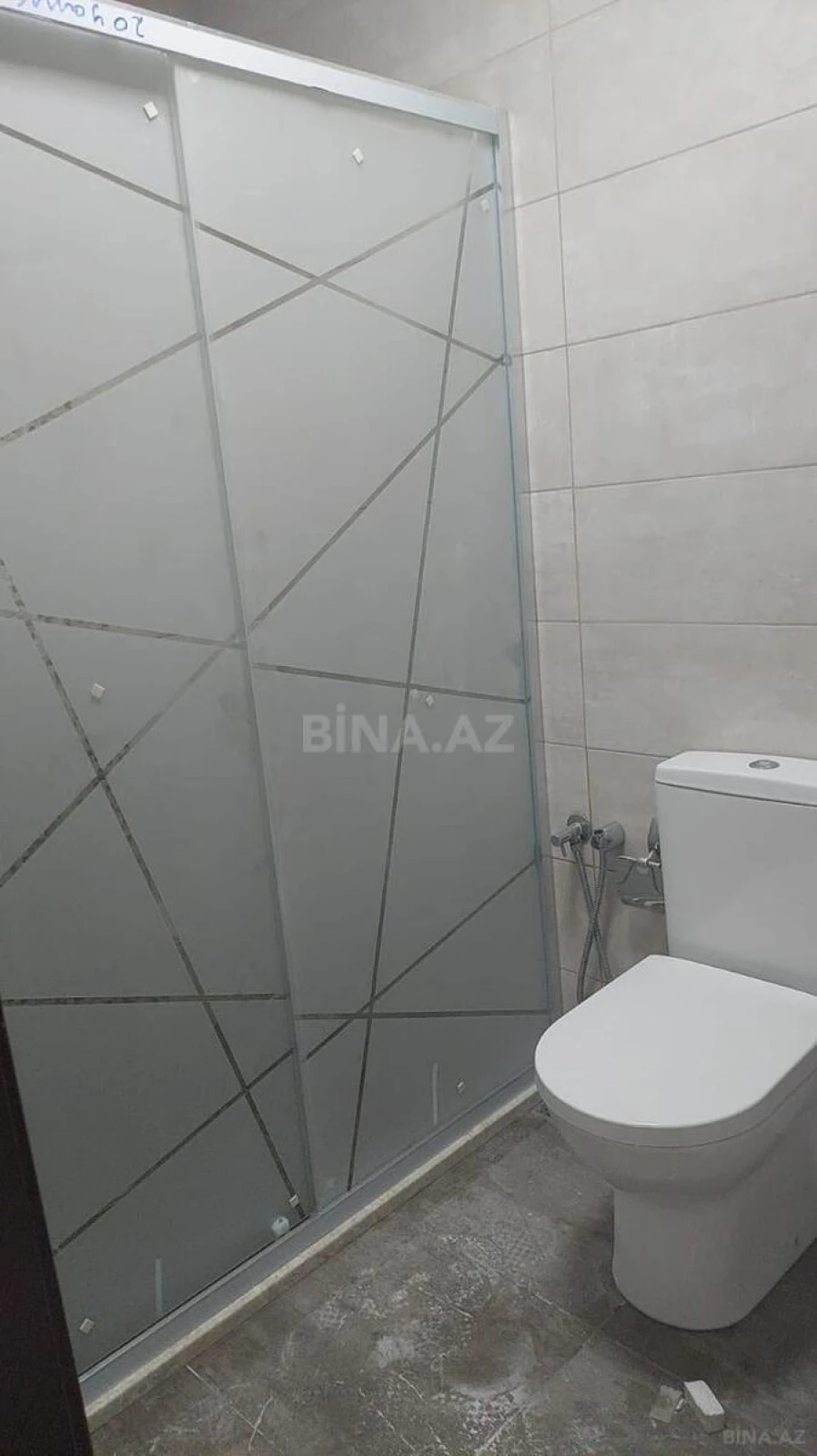 Kirayə verilir 2 otaqlı mənzil 70 m²