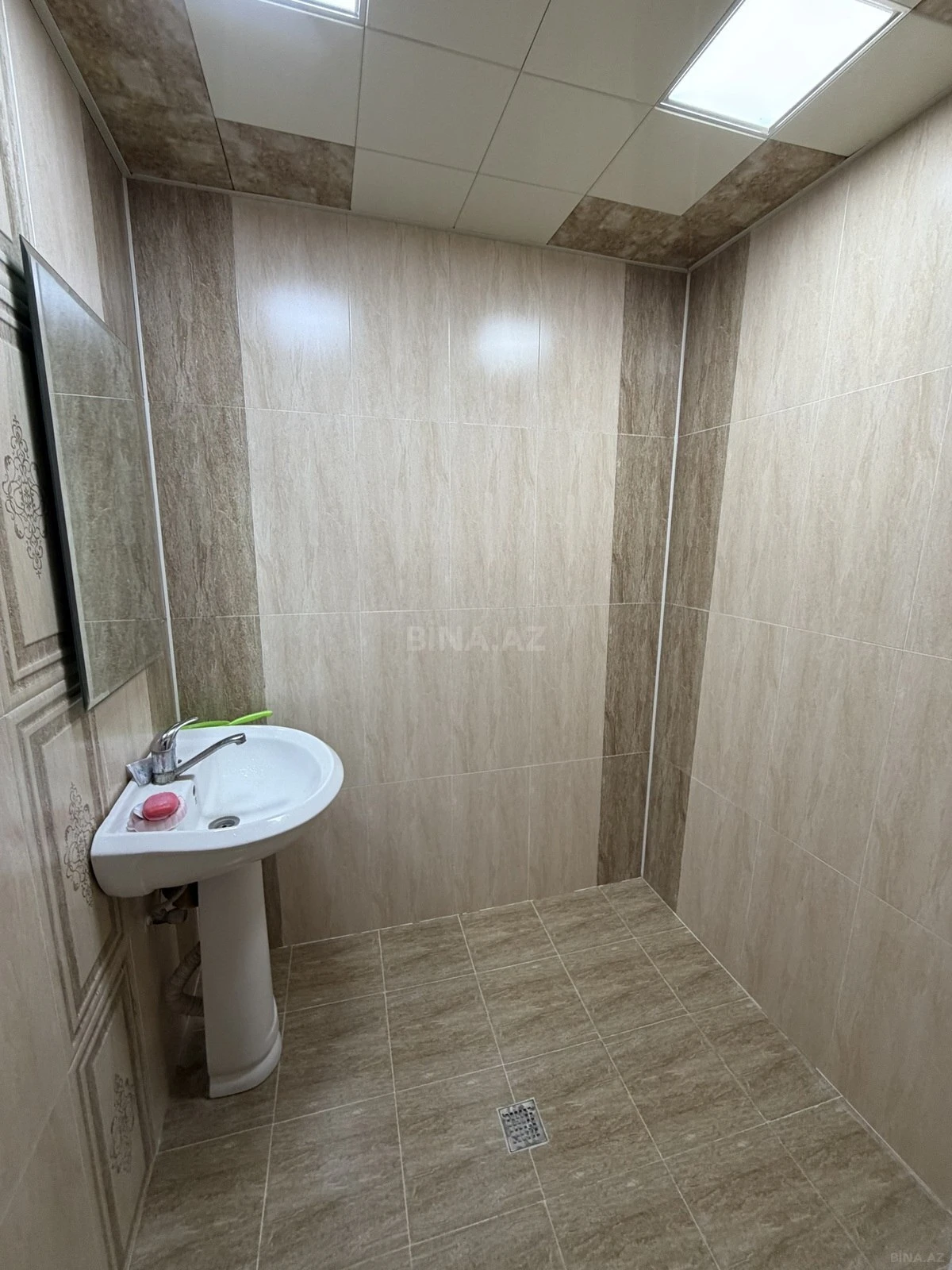 Satılır 3 otaqlı mənzil 90 m²