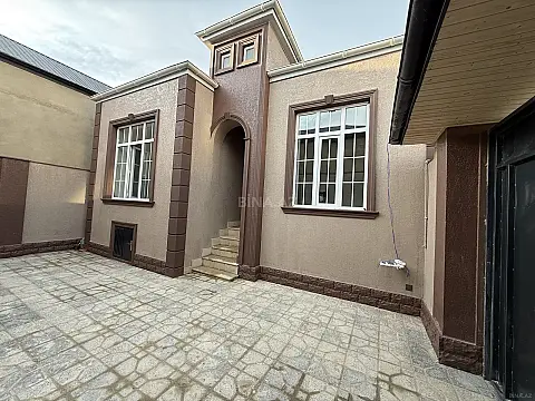 Satılır 3 otaqlı həyət evi 100 m² — Bakı 3 otaq 100.00 m²