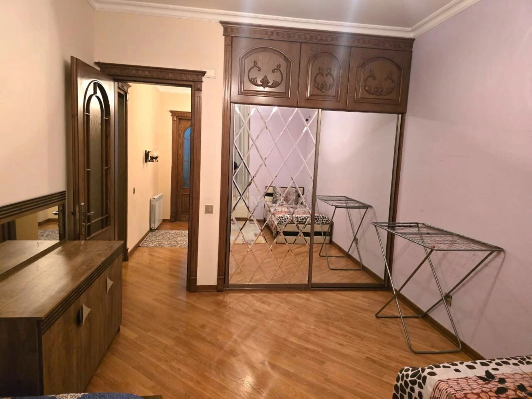 Kirayə verilir 3 otaqlı mənzil 140 m²