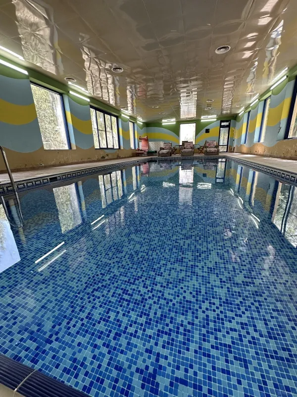 Satılır 5 otaqlı həyət evi 525 m²