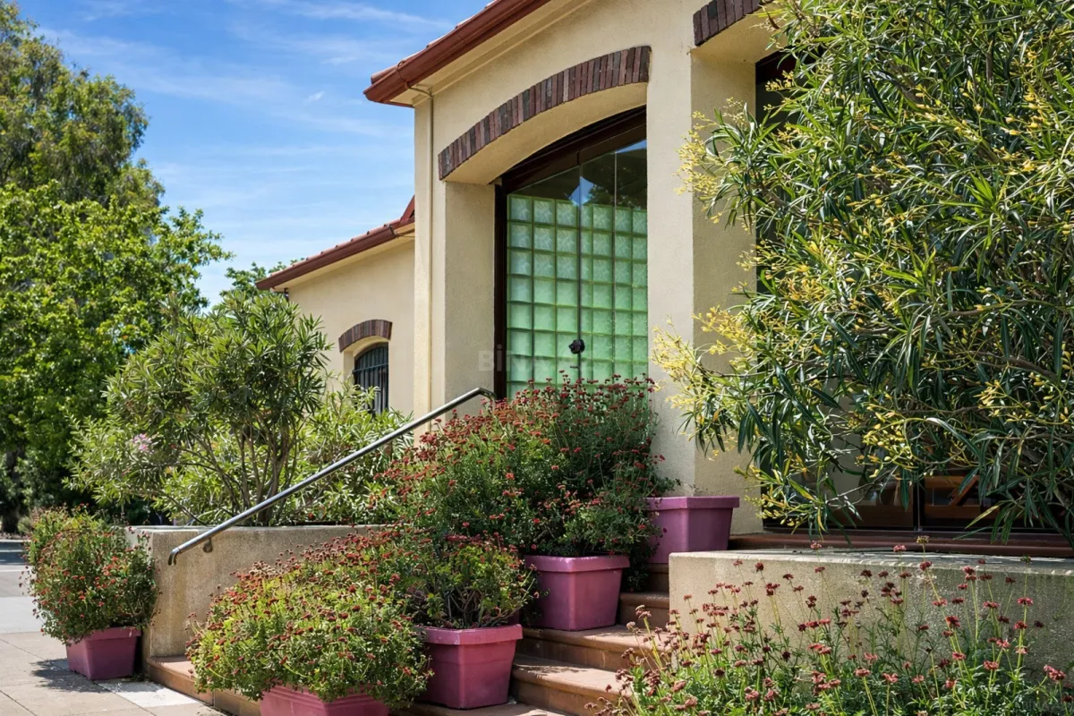 Satılır 5 otaqlı həyət evi 525 m²