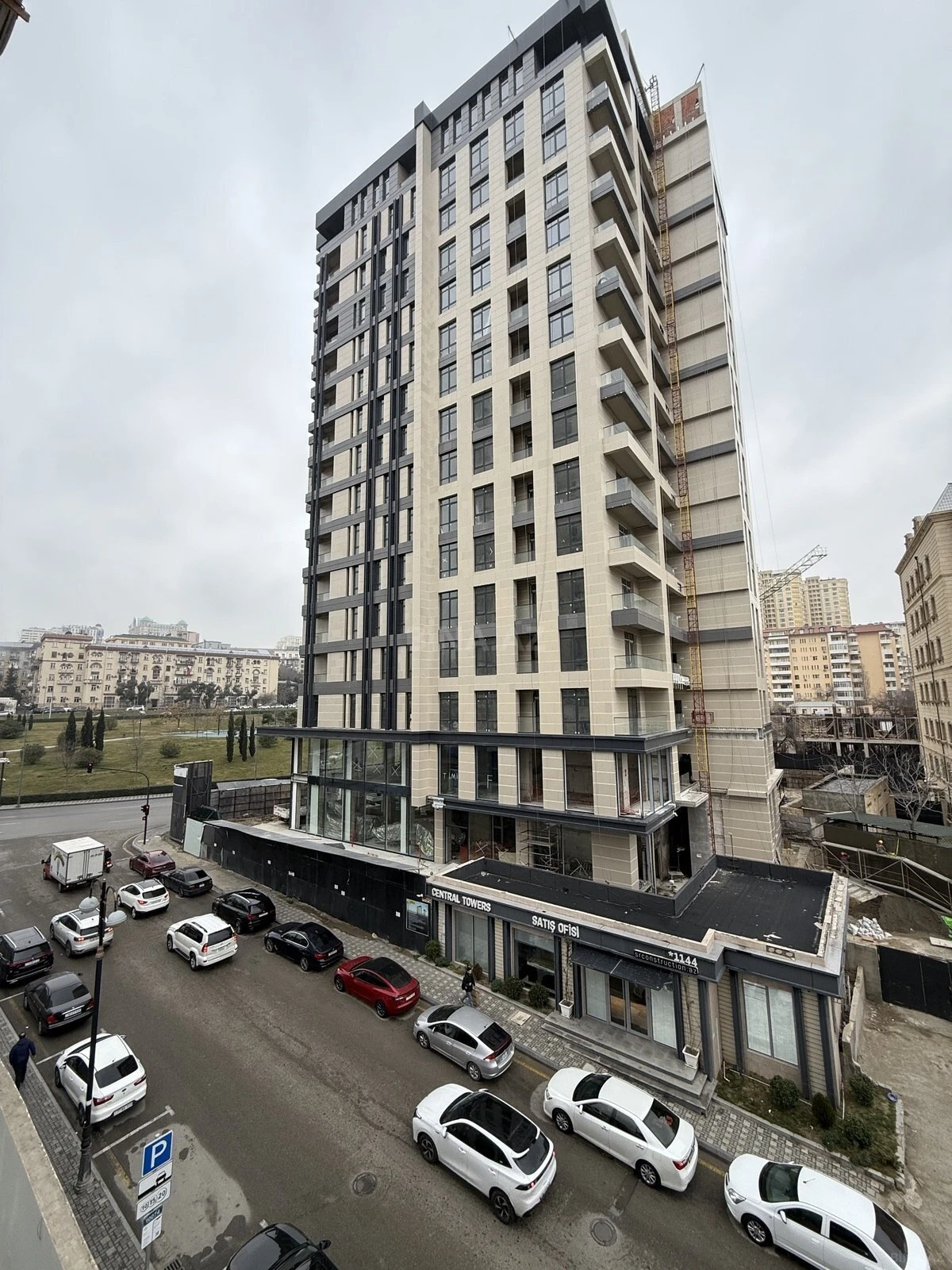 Satılır 2 otaqlı mənzil 72 m²