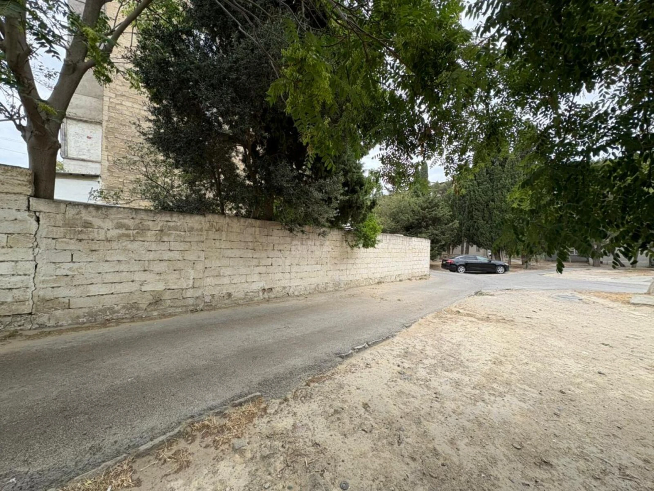 Satılır 5 otaqlı mənzil 100 m²