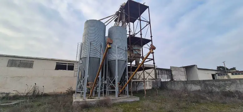 Kirayə verilir obyekt 600 m²