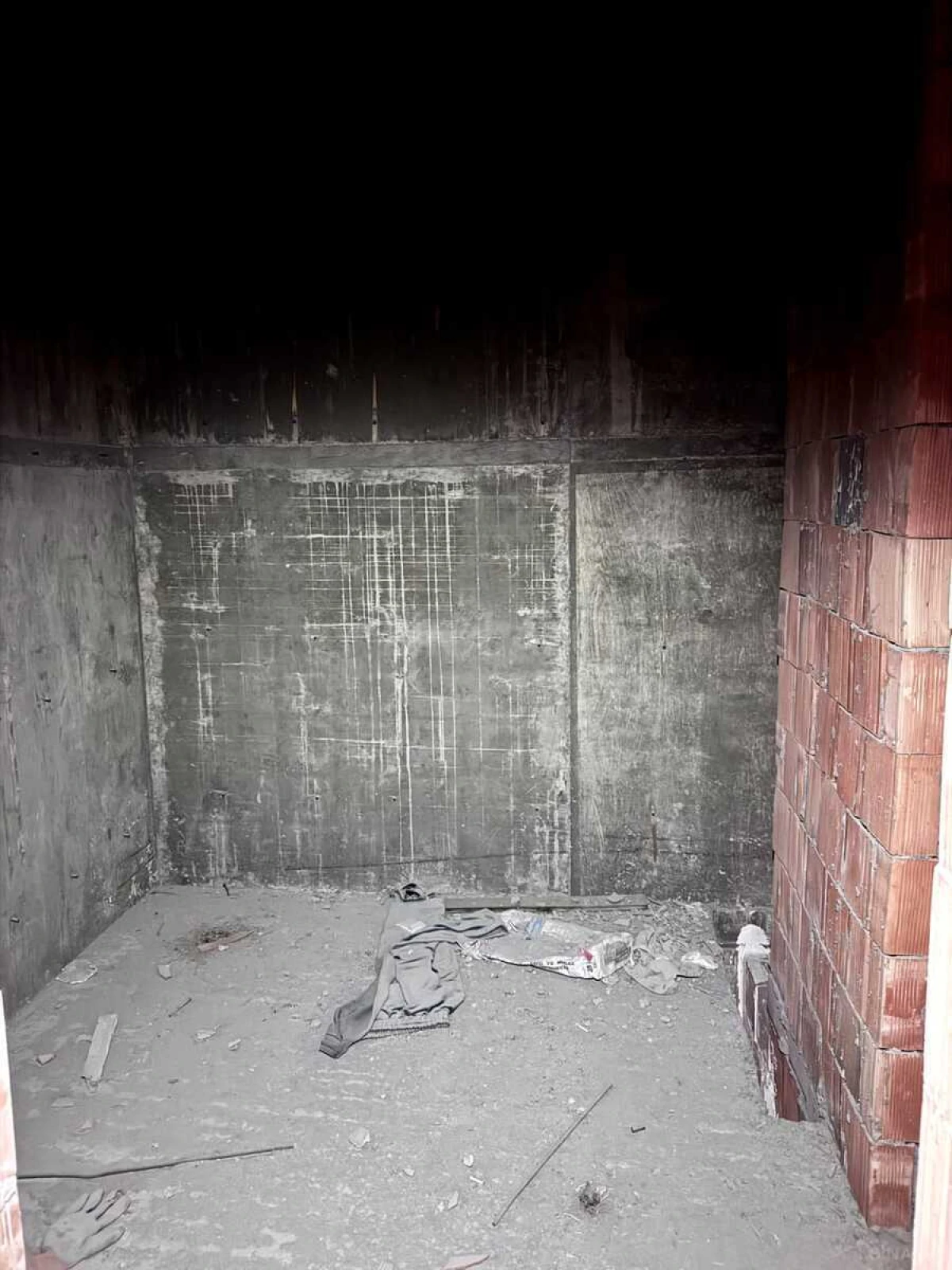 Satılır 3 otaqlı mənzil 99 m²