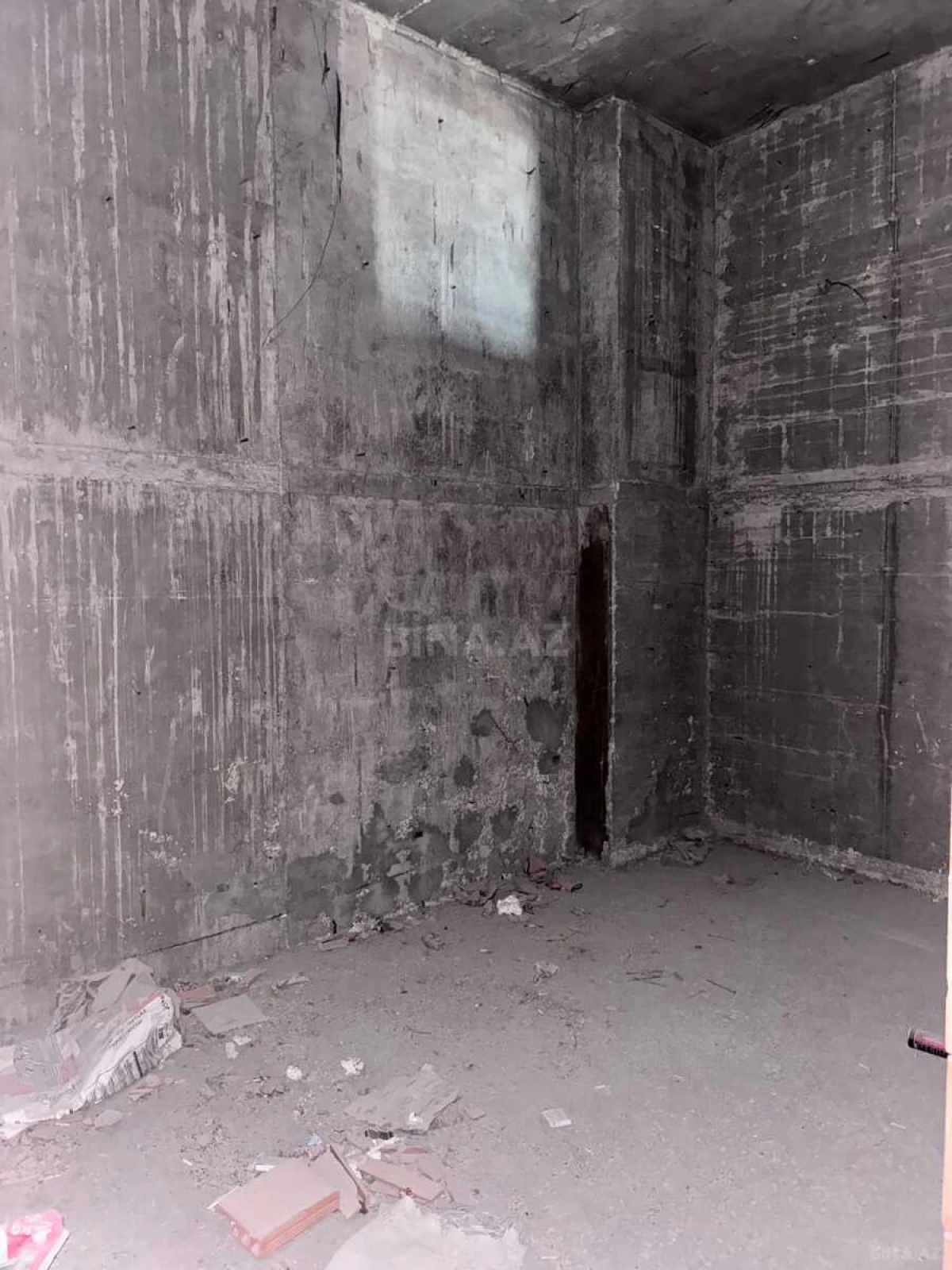 Satılır 3 otaqlı mənzil 99 m²