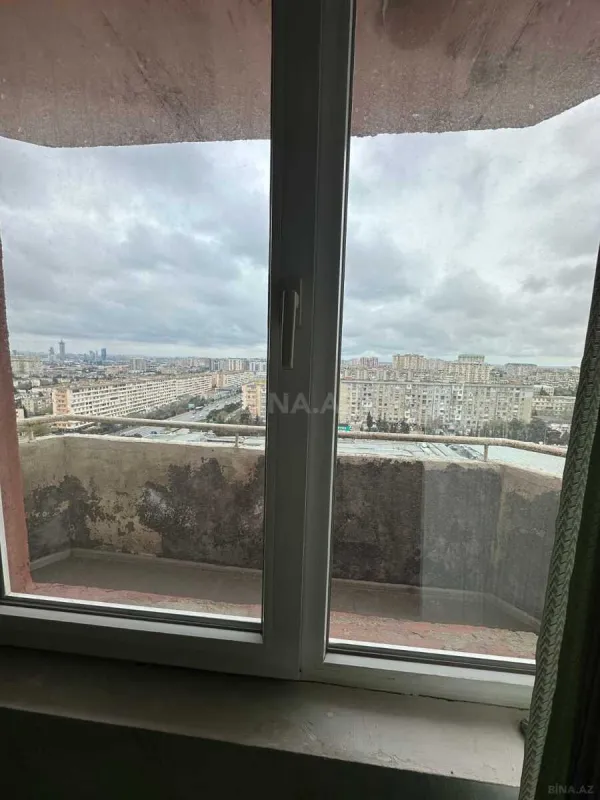 Satılır 3 otaqlı mənzil 112 m²