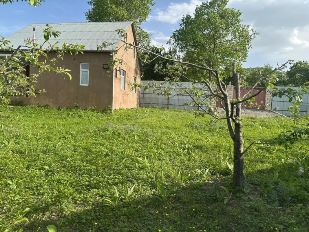 Satılır 4 otaqlı həyət evi 80 m²