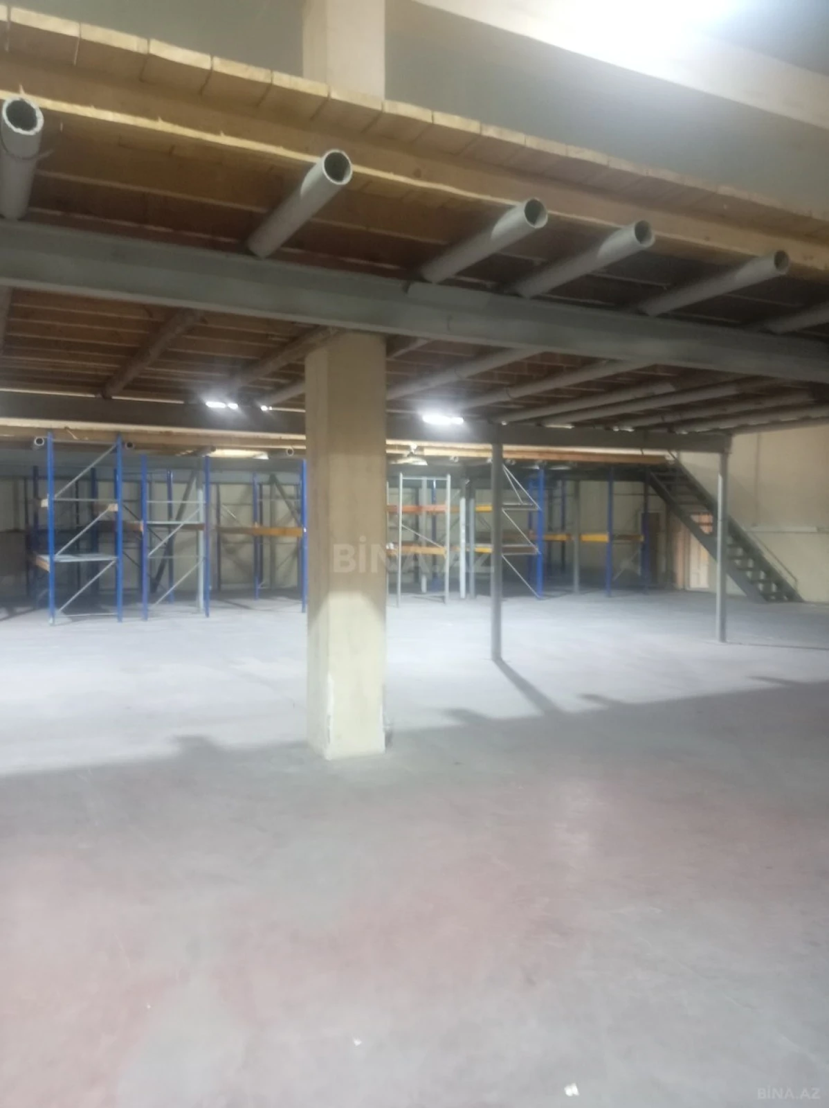 Kirayə verilir obyekt 1500 m²