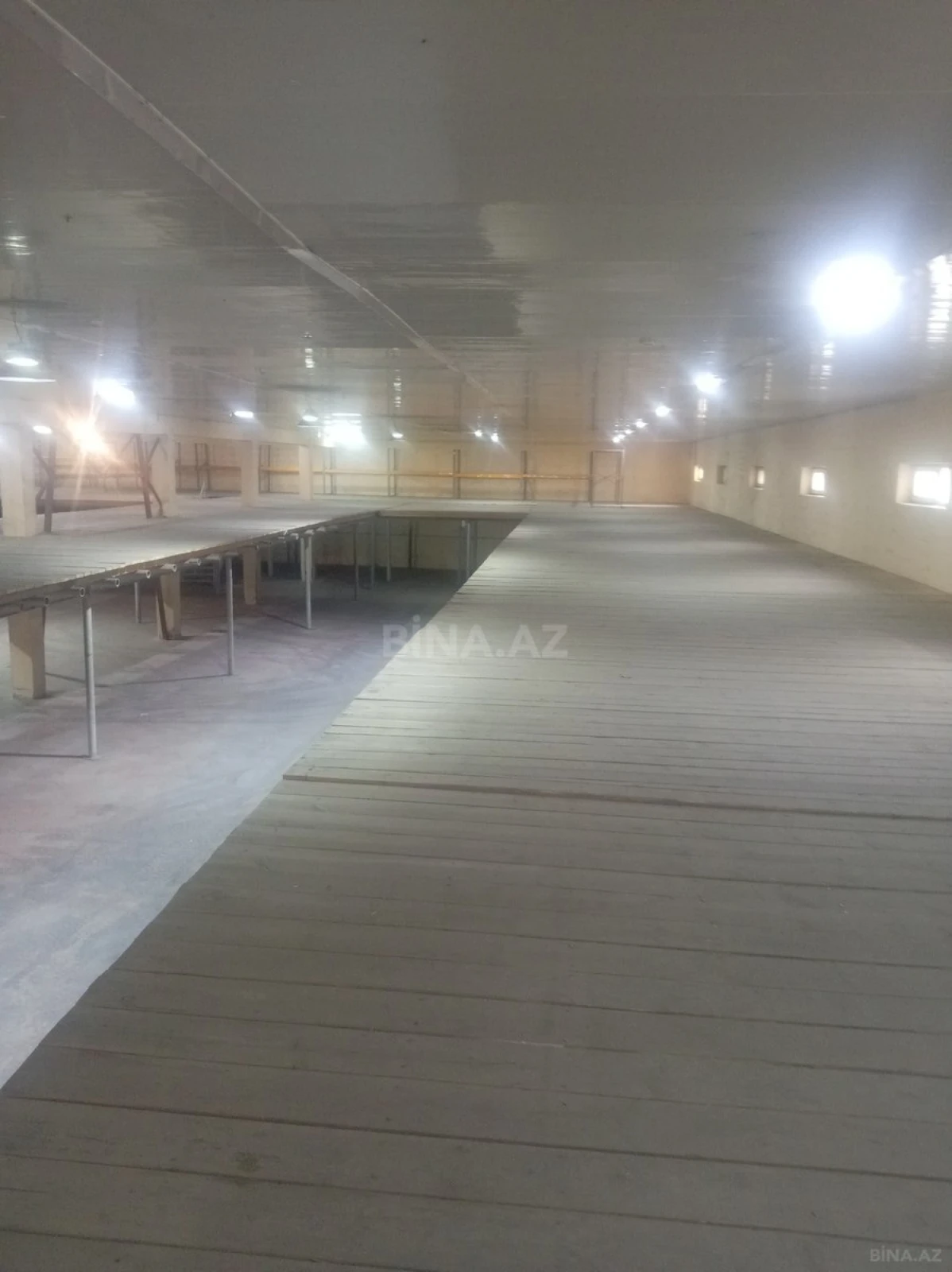 Kirayə verilir obyekt 1500 m²