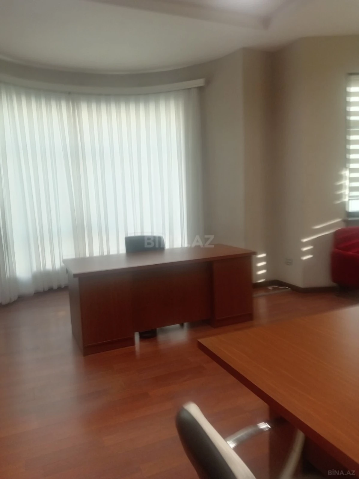 Kirayə verilir obyekt 1500 m²