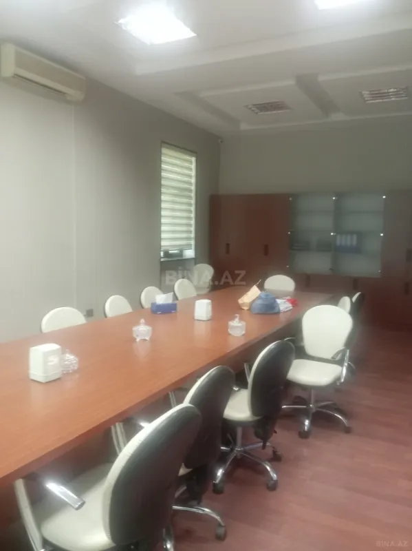 Kirayə verilir obyekt 1500 m²