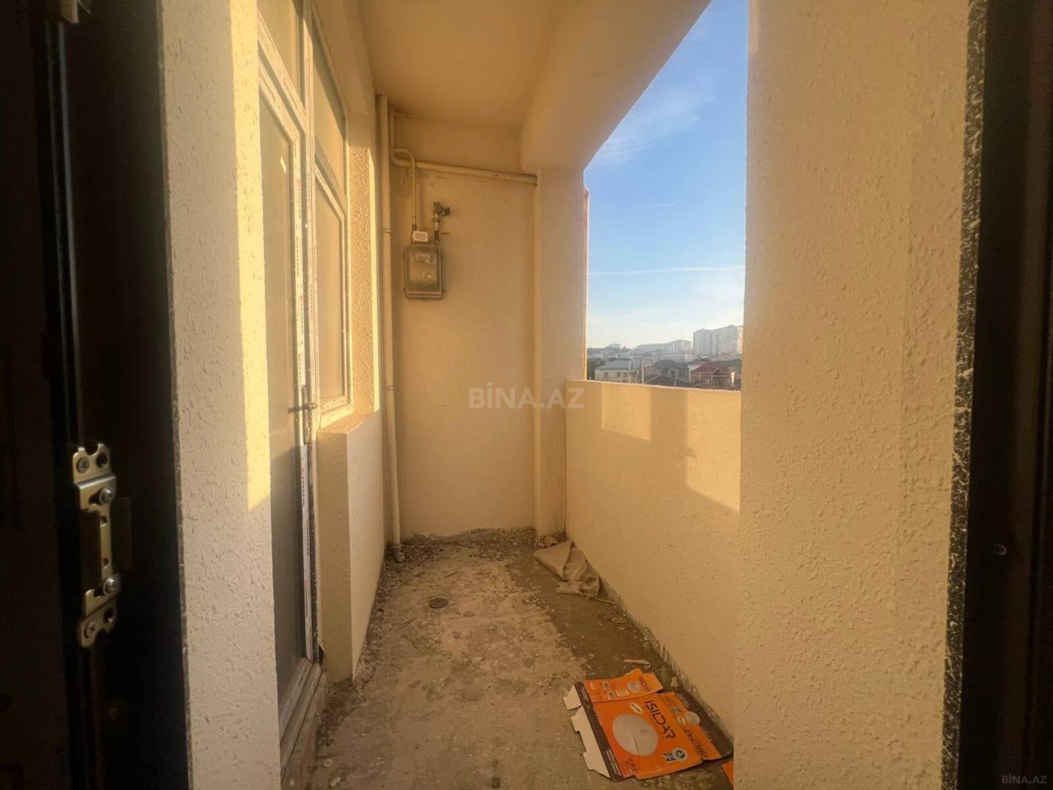 Satılır 2 otaqlı mənzil 51 m²