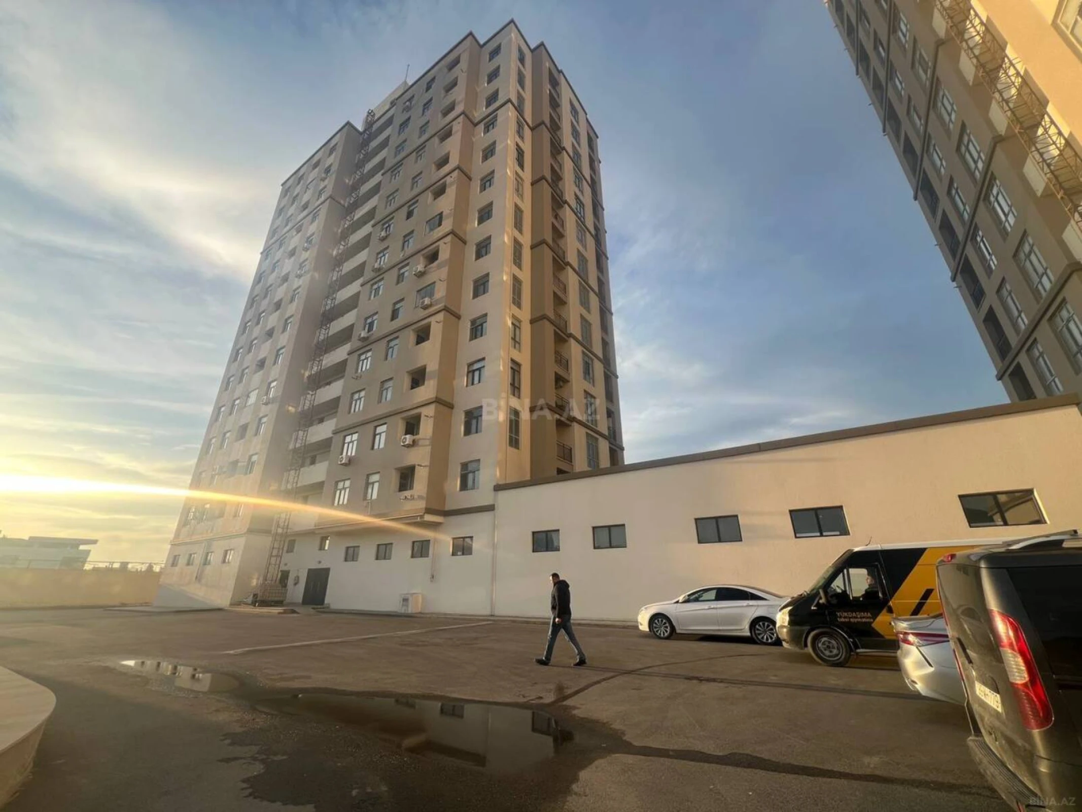 Satılır 2 otaqlı mənzil 51 m²