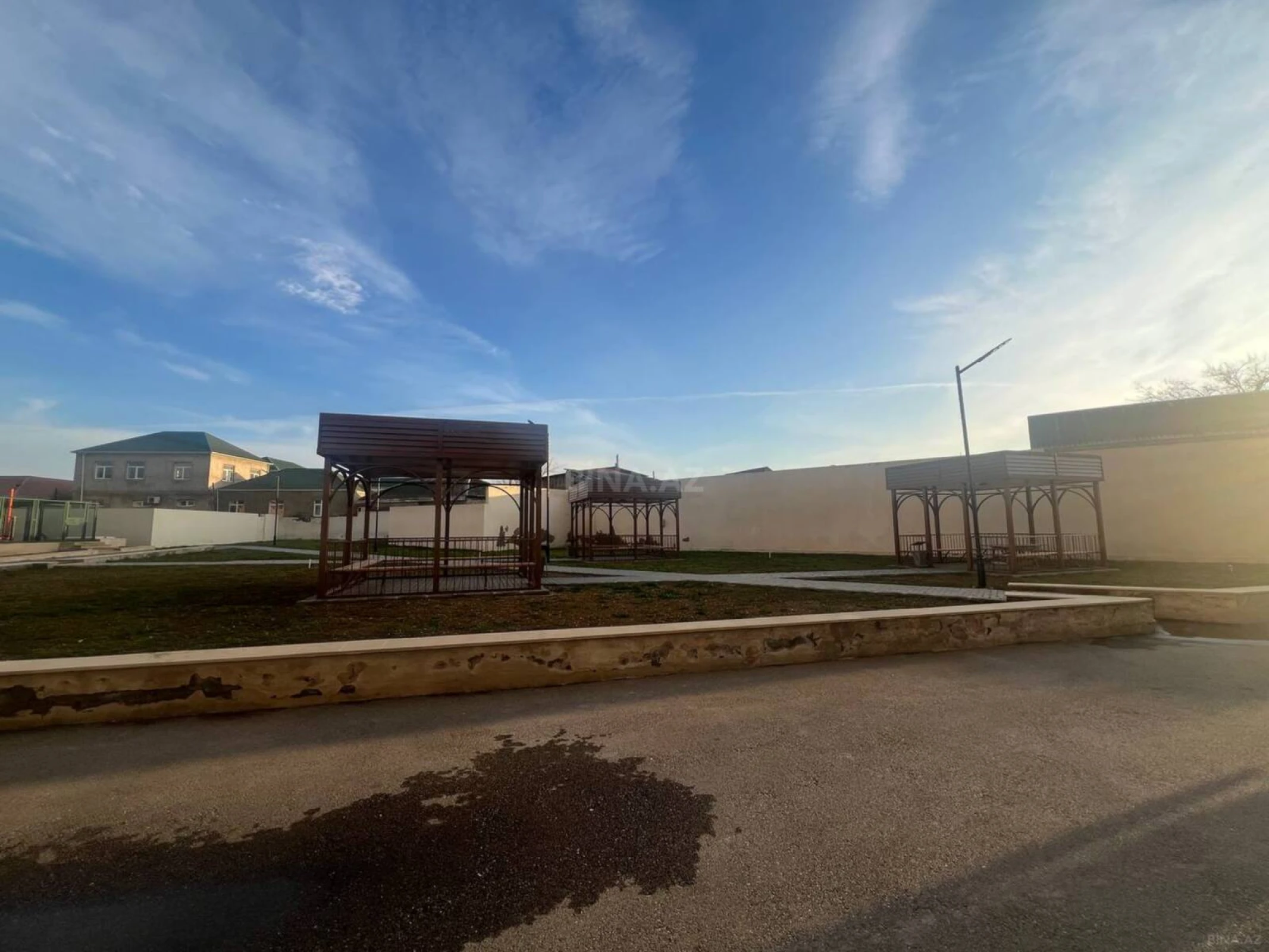 Satılır 2 otaqlı mənzil 51 m²