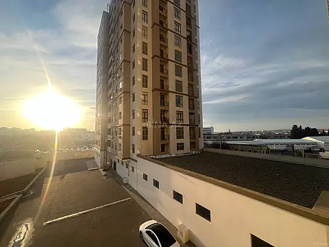 Satılır 2 otaqlı mənzil 51 m²