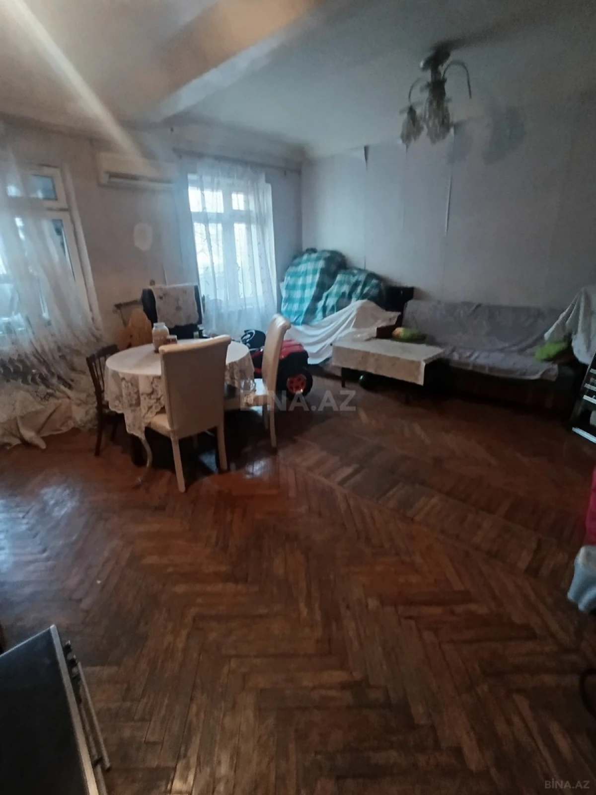 Satılır 4 otaqlı mənzil 73 m²