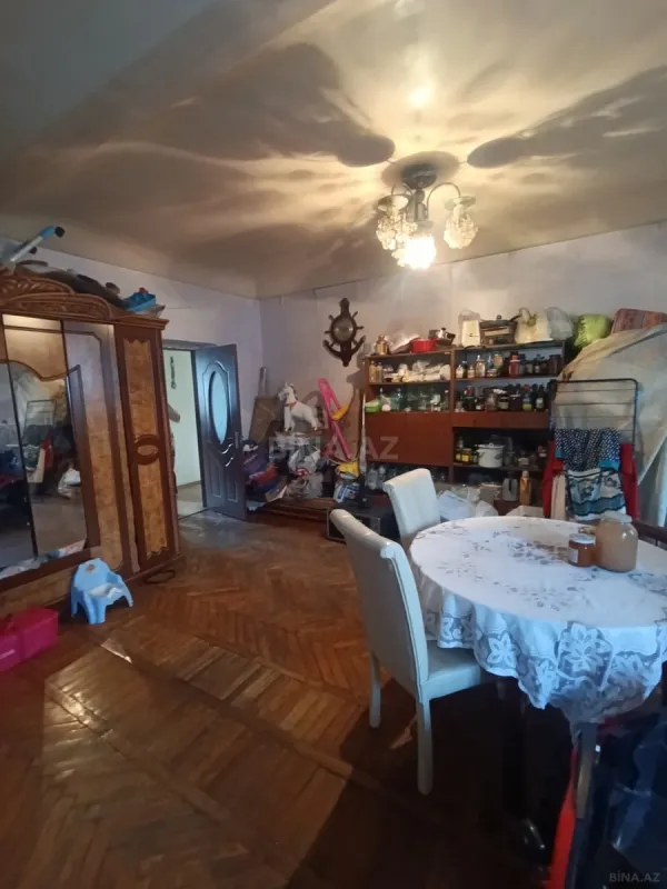 Satılır 4 otaqlı mənzil 73 m²