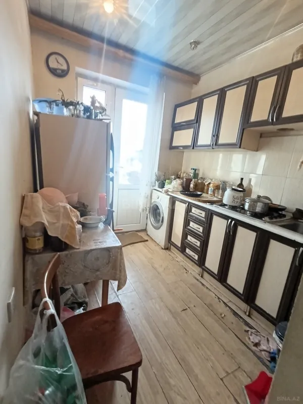 Satılır 4 otaqlı mənzil 73 m²