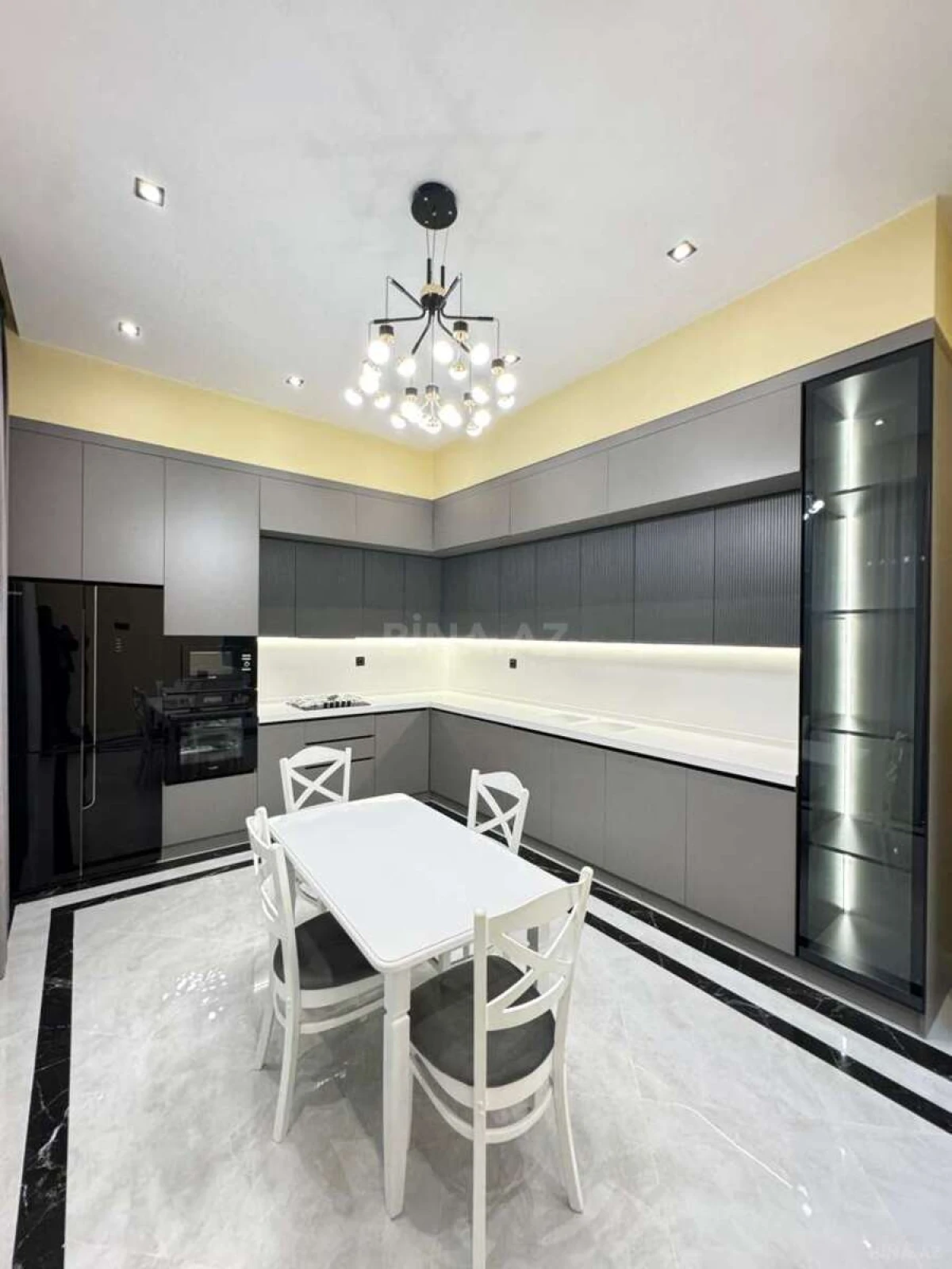 Satılır 4 otaqlı həyət evi 170 m²