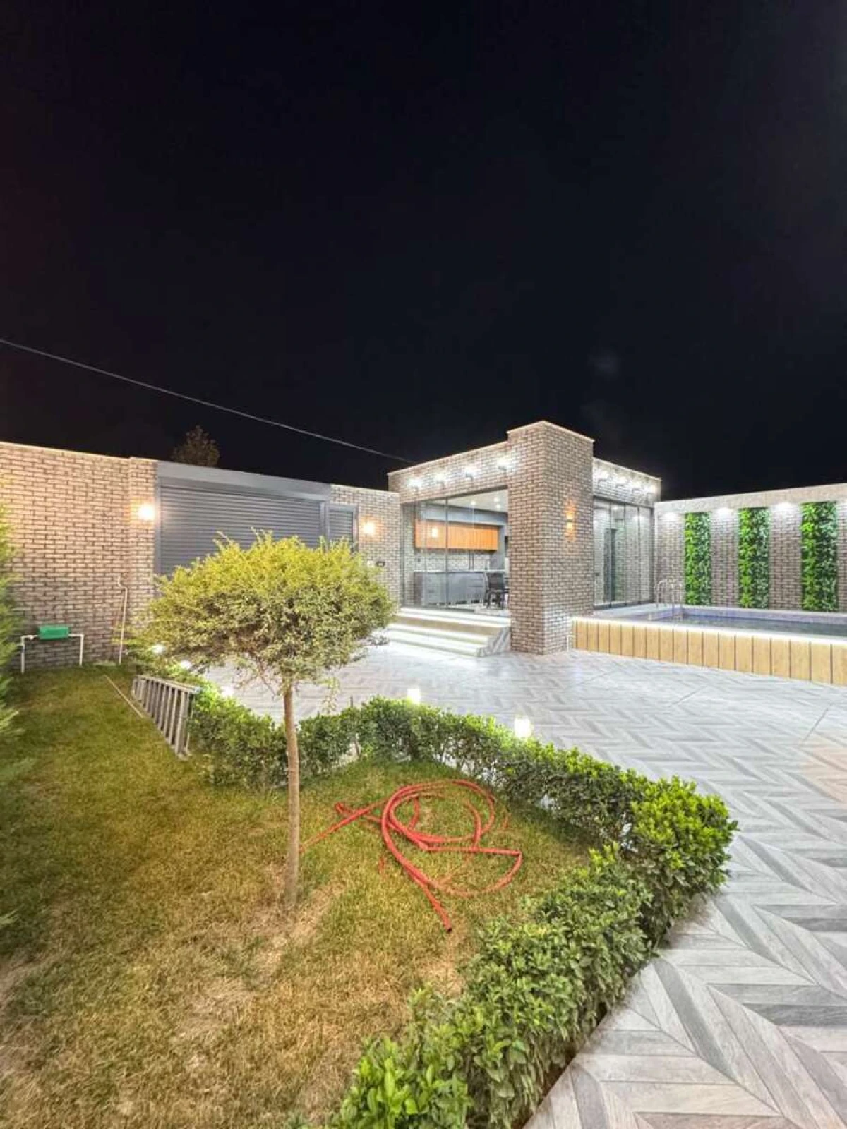 Satılır 4 otaqlı həyət evi 170 m²