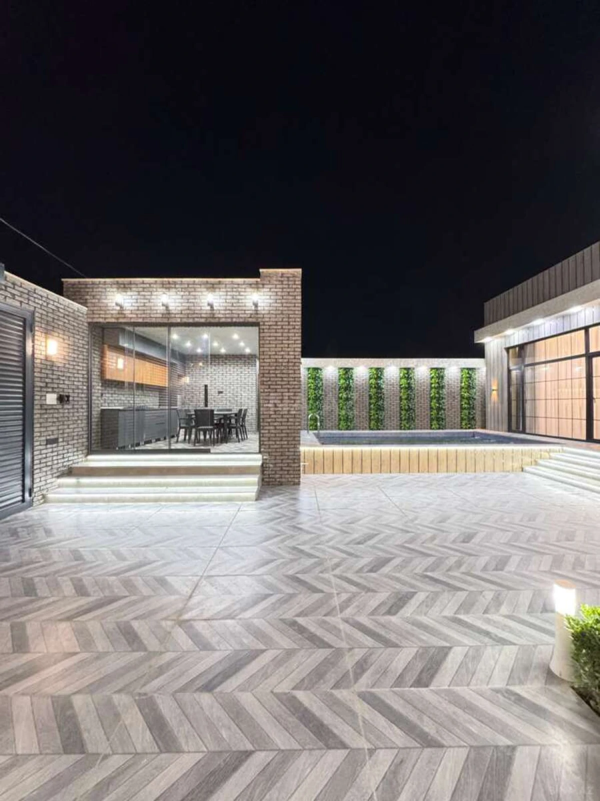 Satılır 4 otaqlı həyət evi 170 m²