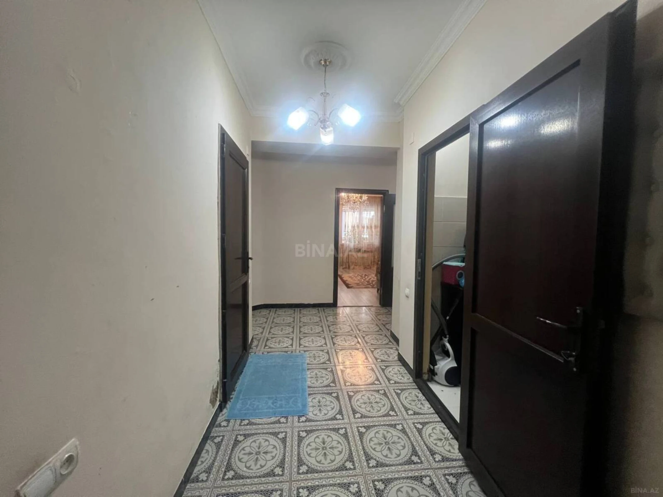 Satılır 3 otaqlı mənzil 103 m²
