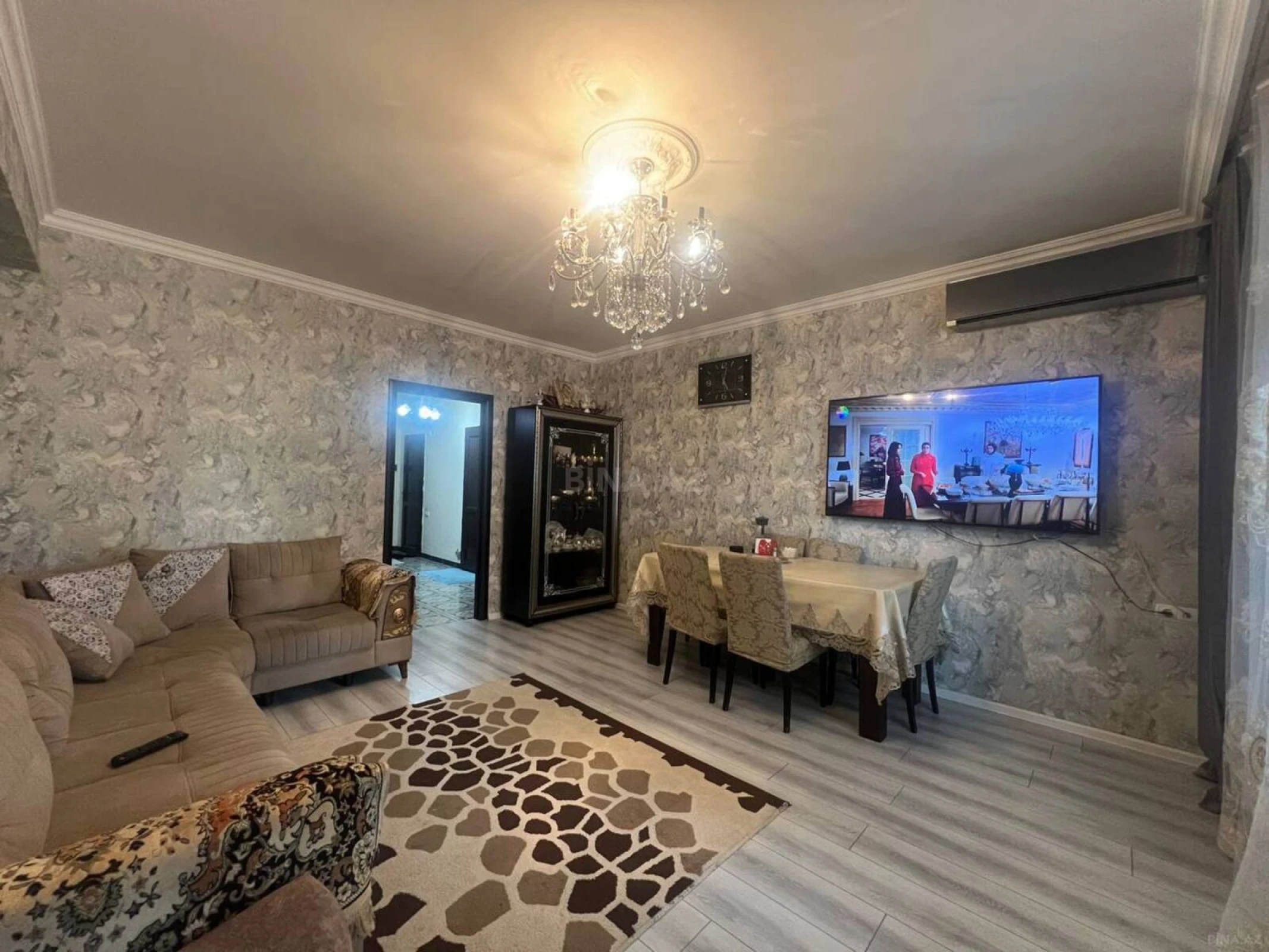 Satılır 3 otaqlı mənzil 103 m²