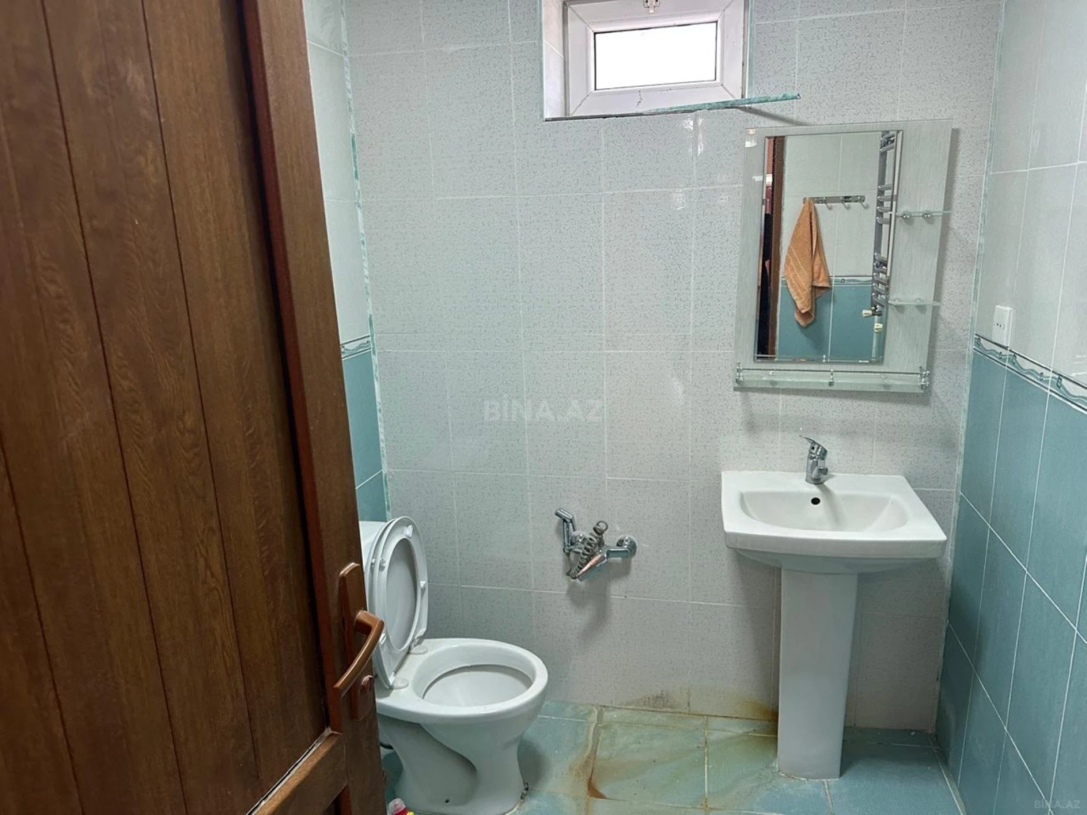 Satılır 4 otaqlı həyət evi 165 m²