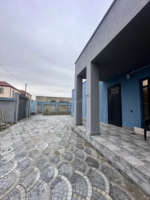 Satılır 4 otaqlı həyət evi 130 m²