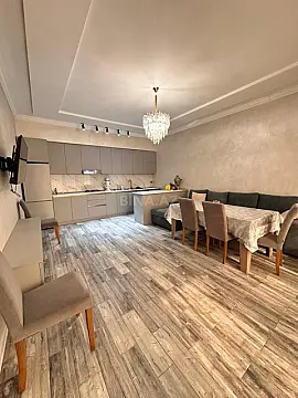Satılır 4 otaqlı həyət evi 130 m²