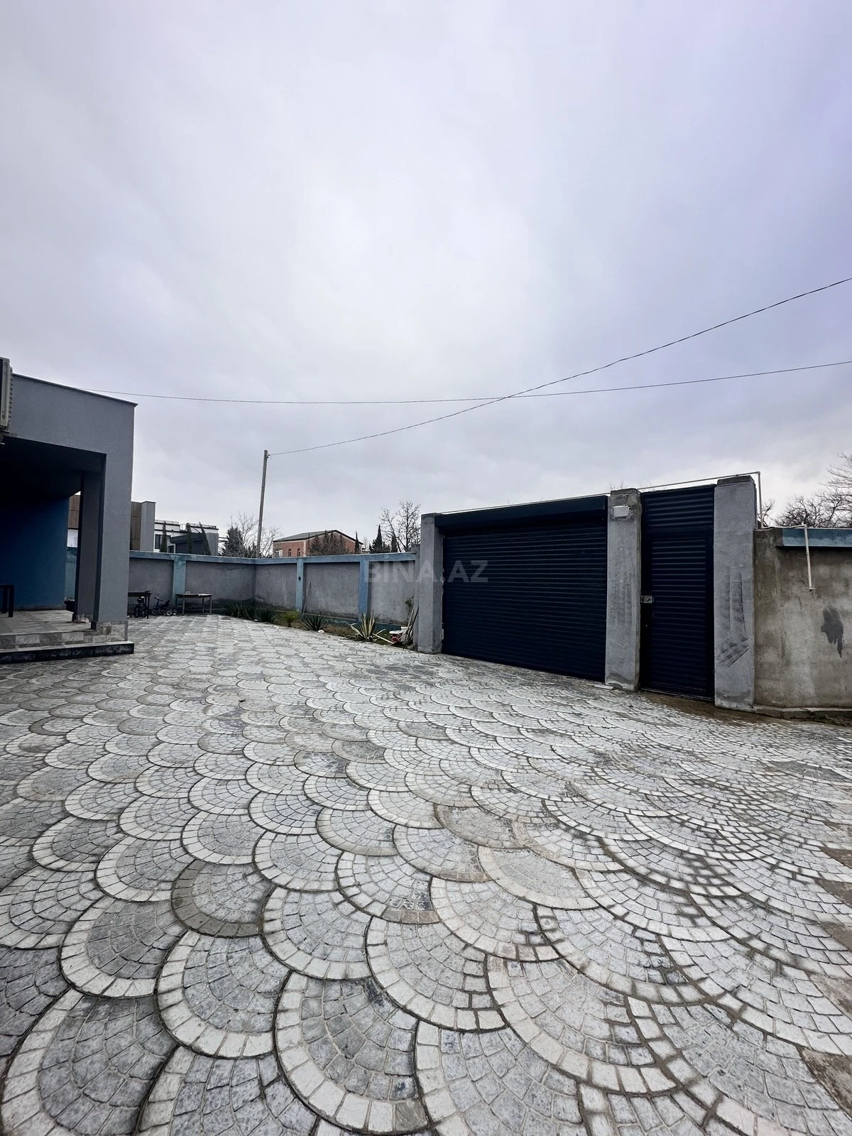 Satılır 4 otaqlı həyət evi 130 m²