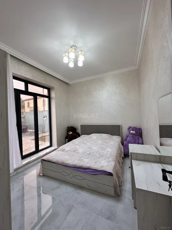 Satılır 4 otaqlı həyət evi 130 m²