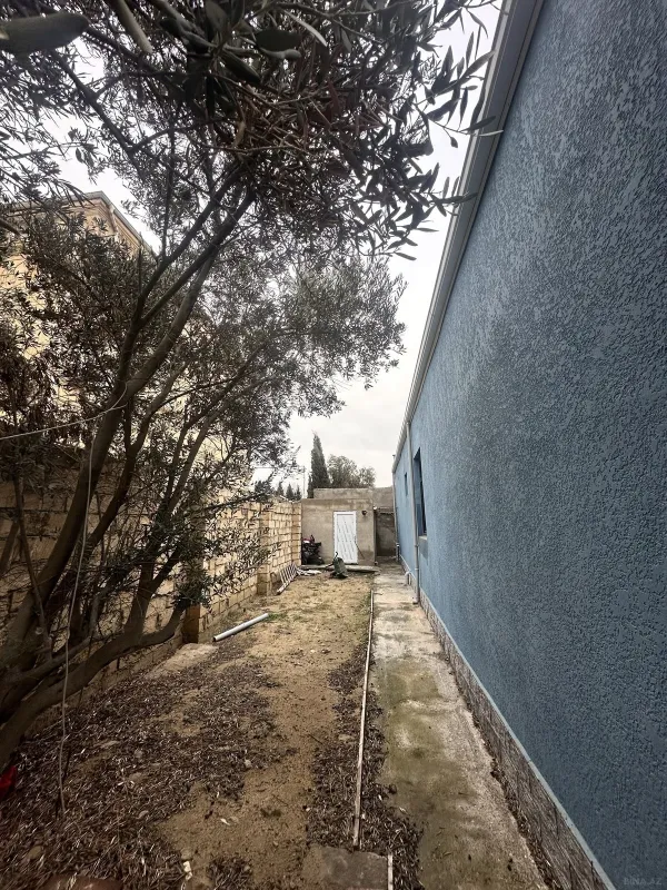 Satılır 4 otaqlı həyət evi 130 m²