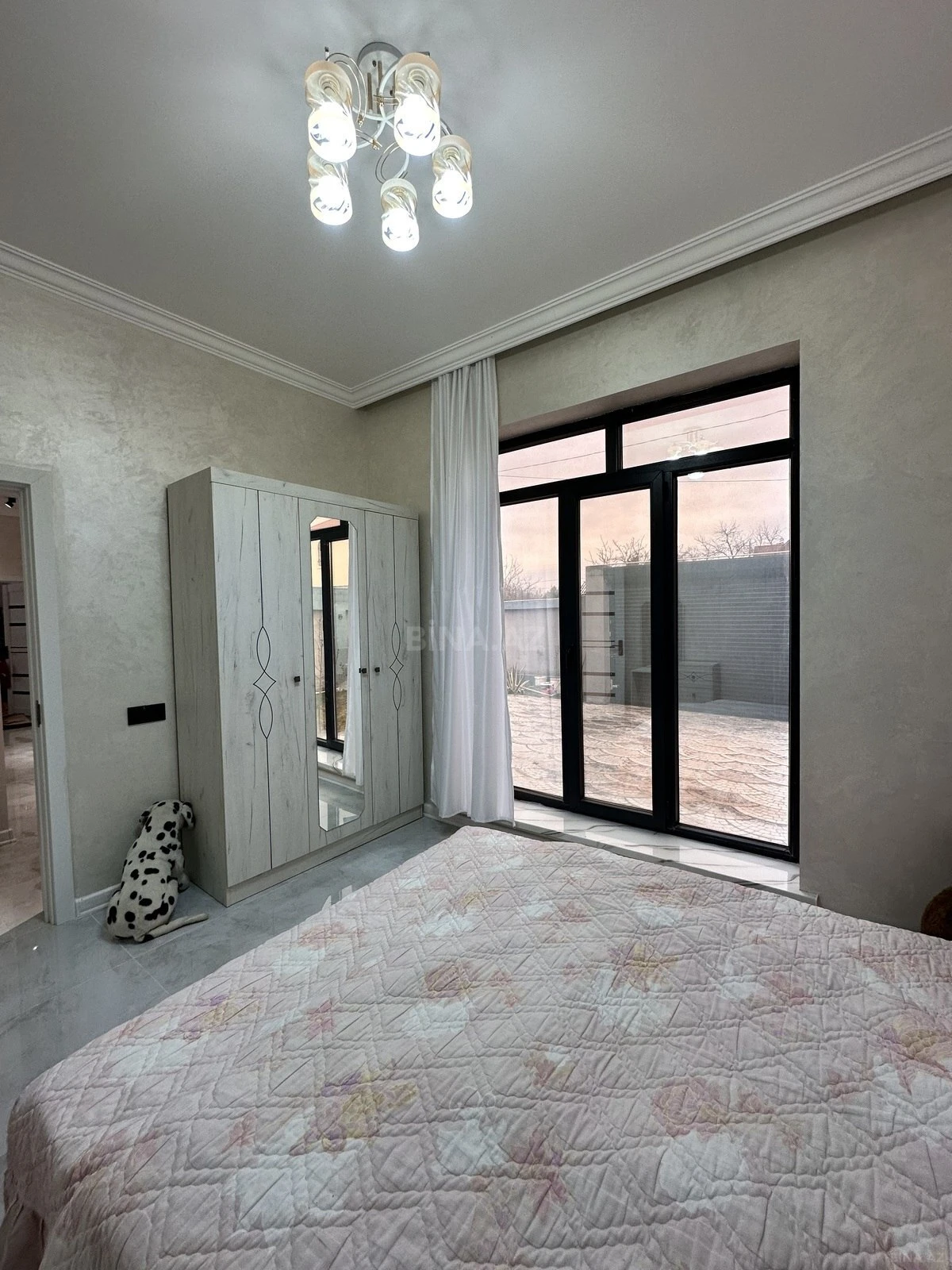 Satılır 4 otaqlı həyət evi 130 m²