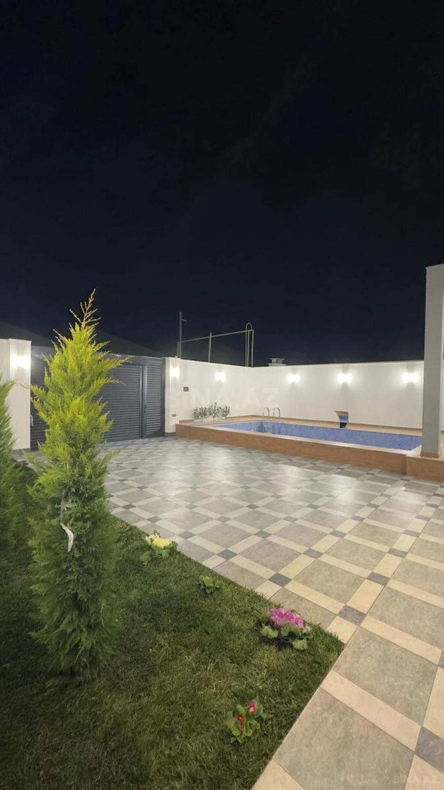 Satılır 4 otaqlı həyət evi 160 m²