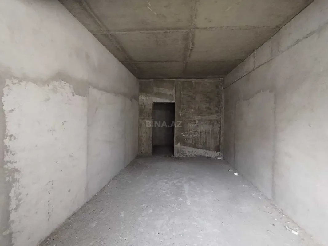 Satılır 1 otaqlı mənzil 64.5 m²