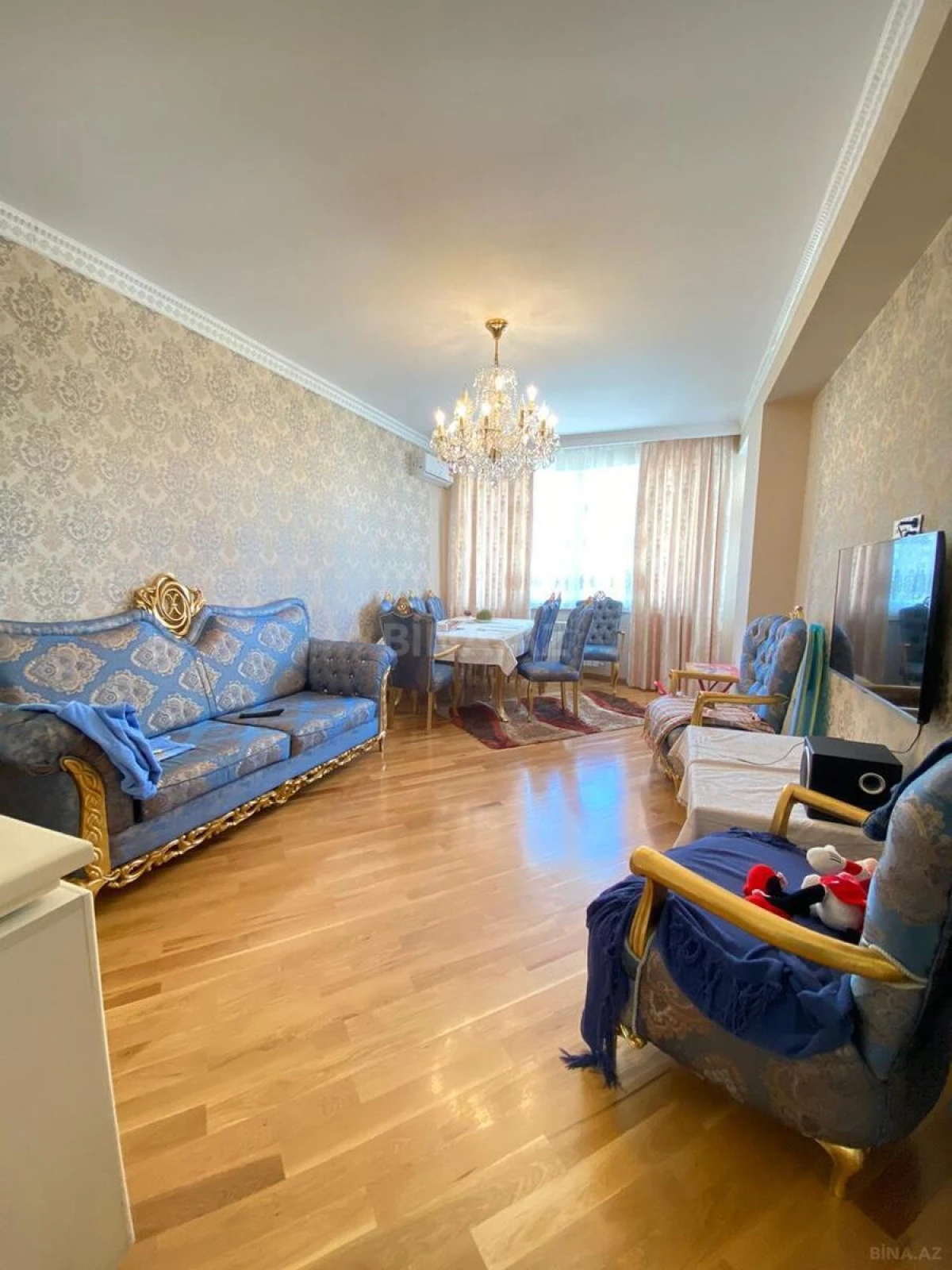 Kirayə verilir 2 otaqlı mənzil 65 m²